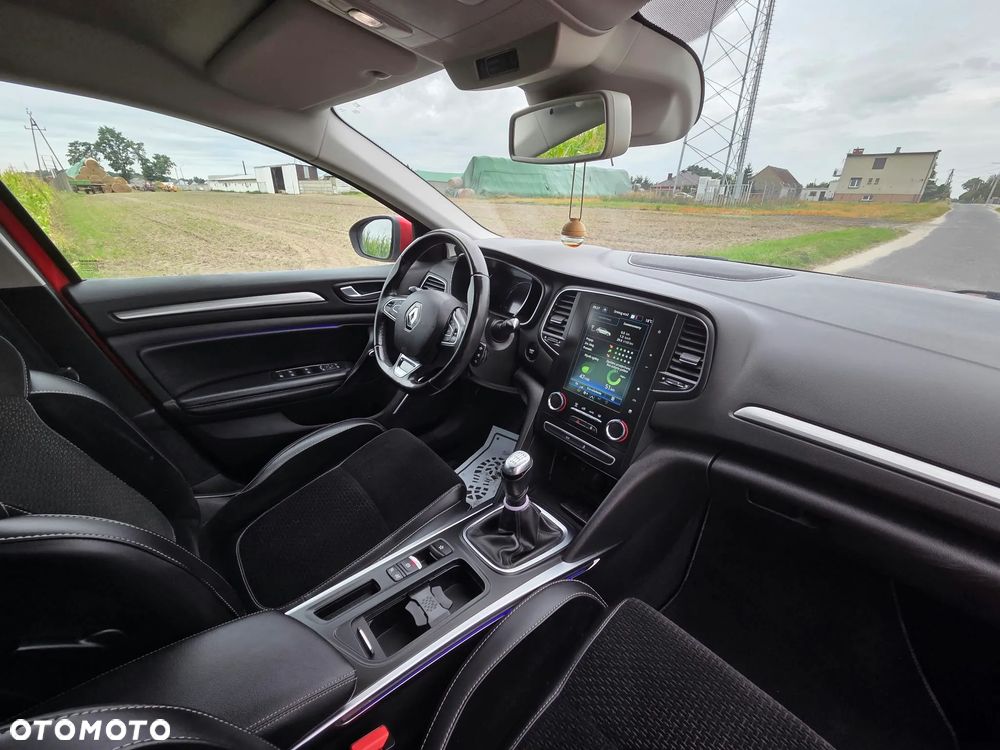 Renault Megane TCe 140 GPF INTENS - 7