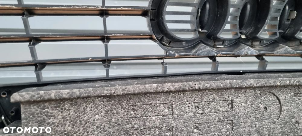 Audi A3 8P0 Lift S-Line 09-12 zderzak przód oryginał MA006 - 18