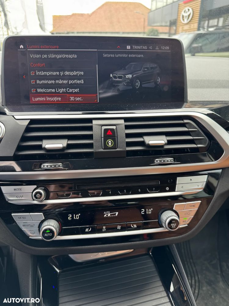 BMW X3 xDrive20d AT Luxury Line - 31
