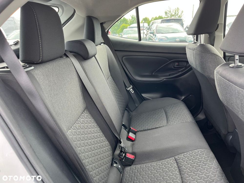 Toyota Yaris Cross Hybrid 1.5 Comfort - 31