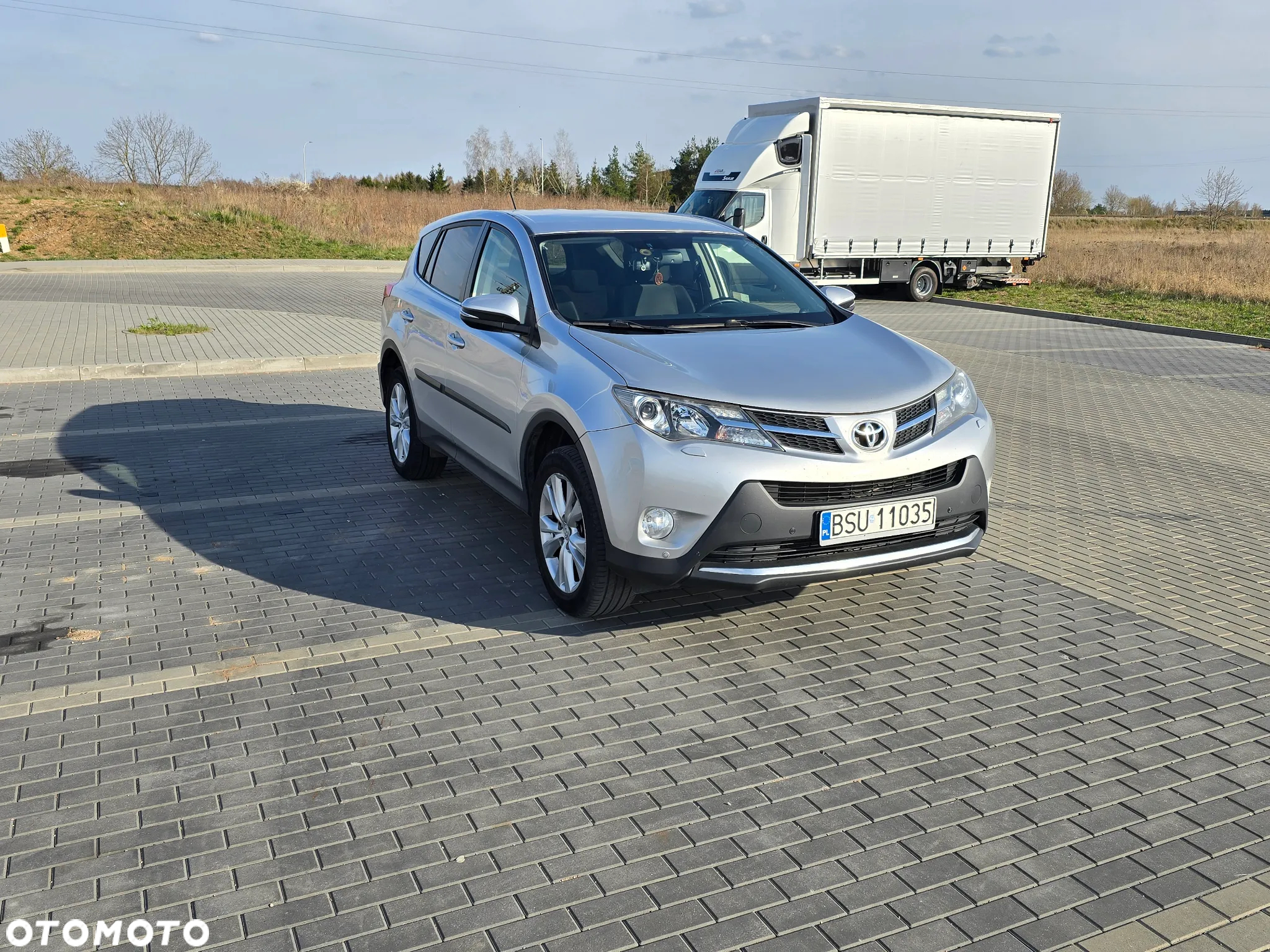 Toyota RAV4 - 2