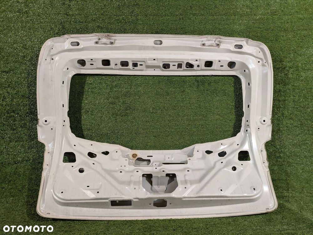 KLAPA TYLNA TYŁ SUBARU IMPREZA V NR.159 - 3