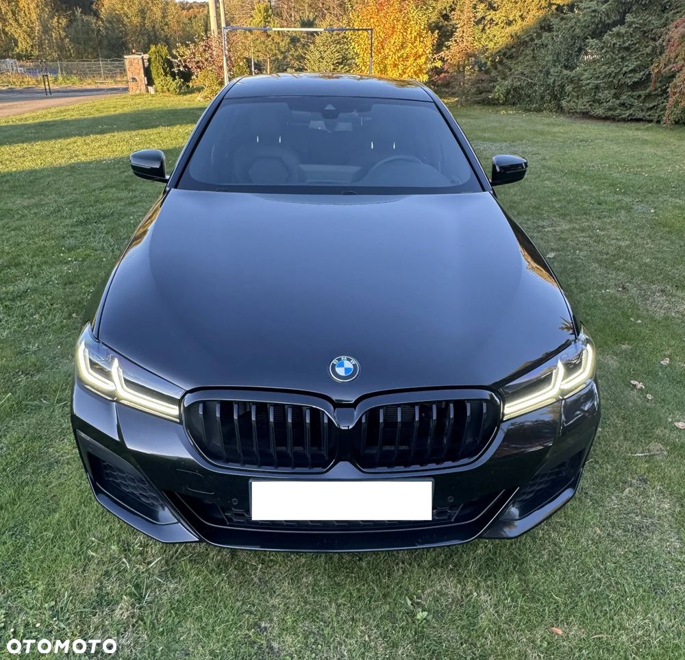 BMW Seria 5 520d xDrive M Sport sport - 2
