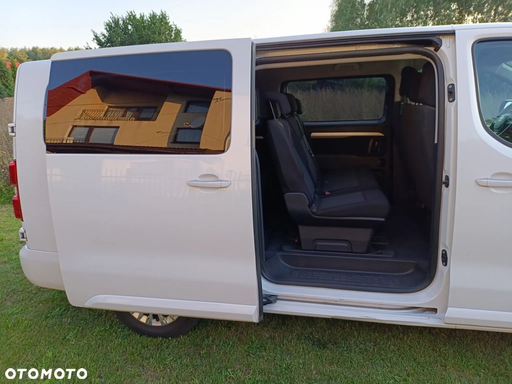 Toyota ProAce Kombi 2.0 D-4D Long 2,8t - 19