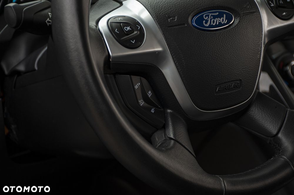 Ford Kuga 1.5 EcoBoost 4WD Titanium Plus - 25