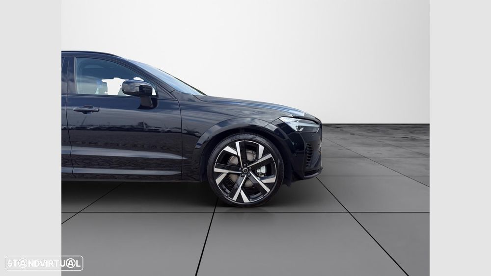 Volvo XC 60 2.0 T6 PHEV Black Edition AWD — fotografia 10