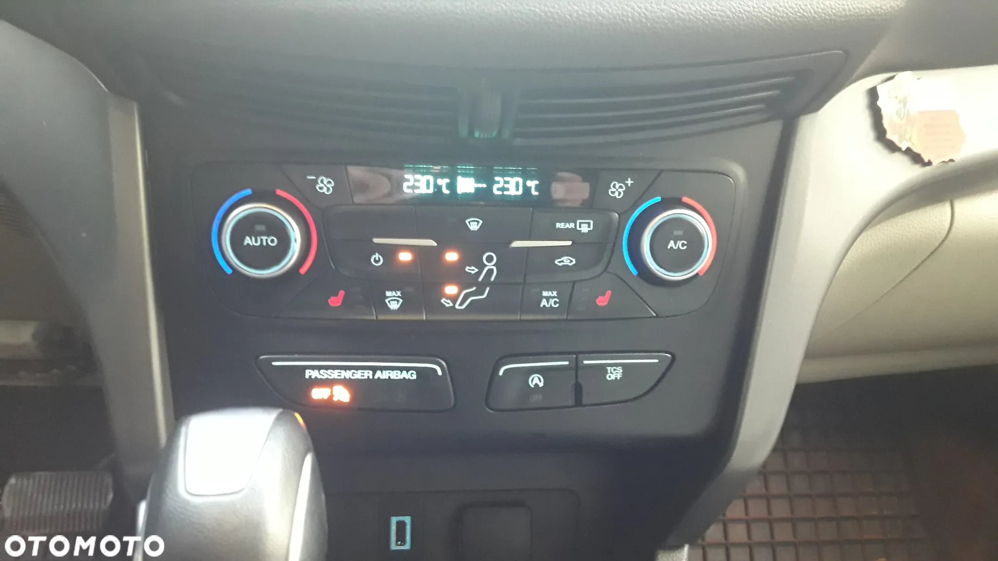 Ford Escape 1.5 EcoBoost AWD SE - 8