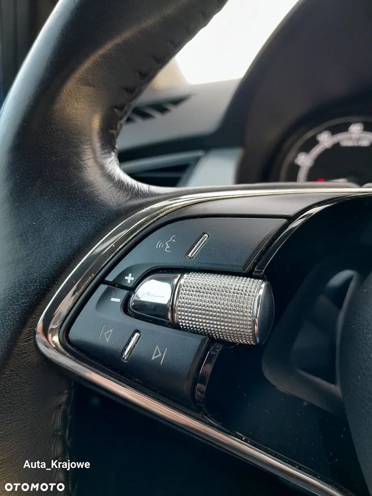 Skoda Fabia 1.0 TSI Ambition - 24