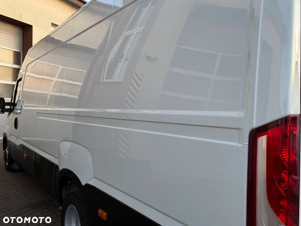 Iveco Daily L4H2 Bliźniaki - 12