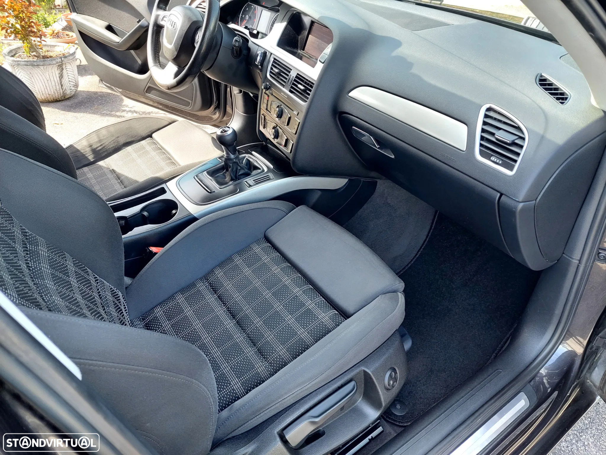 Audi A4 Avant 2.0 TDI - 17