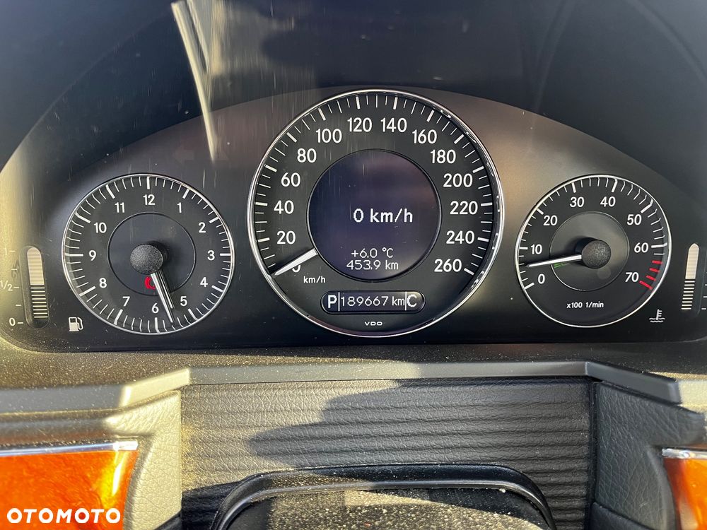 Mercedes-Benz Klasa E 350 Elegance - 29