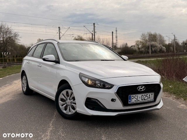 Hyundai i30 1.6 D Classic + - 1