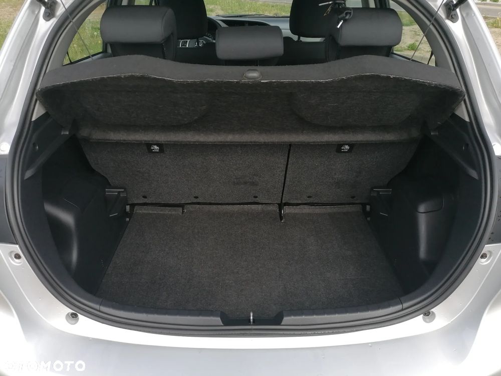 Toyota Yaris 1.0 Active - 21