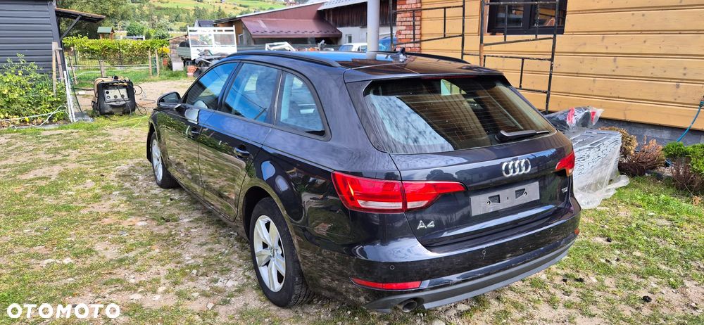 Audi A4 Avant - 3