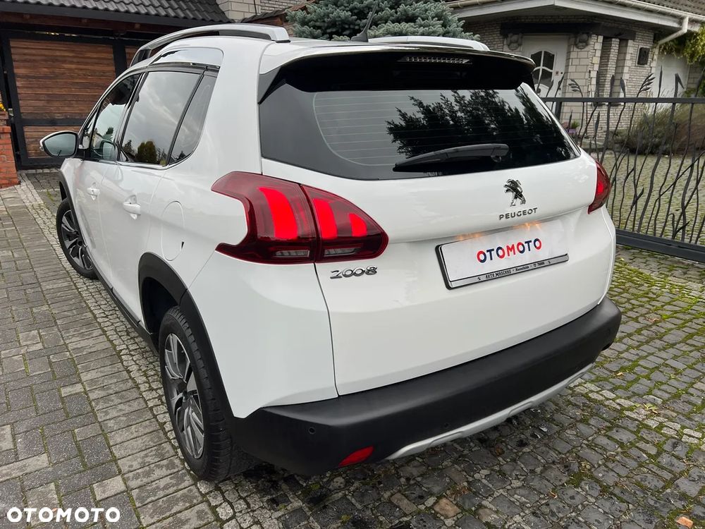 Peugeot 2008 - 7