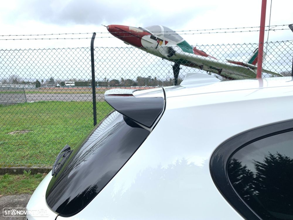 BMW 120 d Pack M - 10