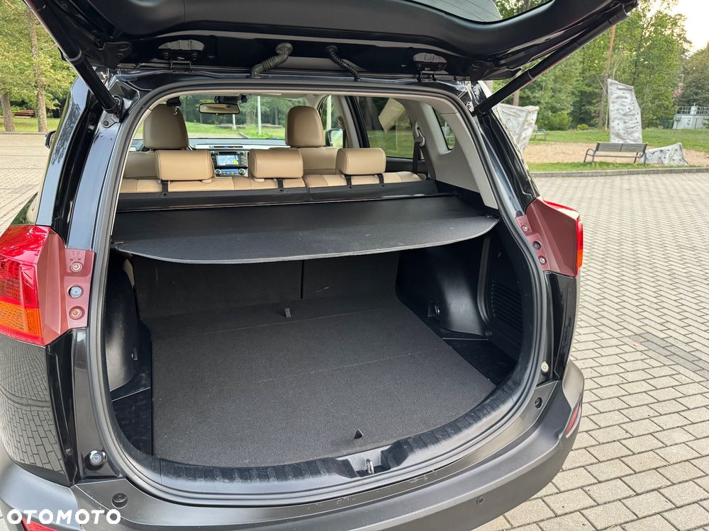 Toyota RAV4 2.0 D-4D 4x2 Start-Stop Executive - 32
