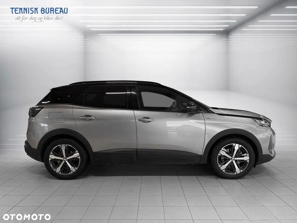 Peugeot 3008 1.6 PureTech HYbrid4 GT Line S&S EAT8 - 27