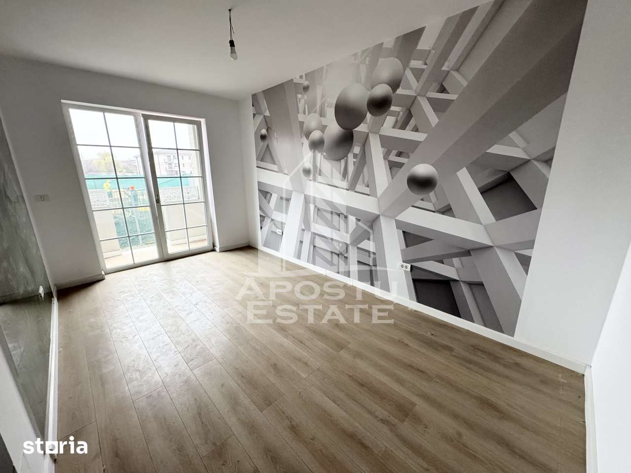 Apartament cu 2 camere decomandat si gradina de 35 mp la asfalt Giroc — fotografia 1
