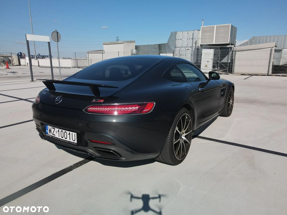 Mercedes-Benz AMG GT S - 21