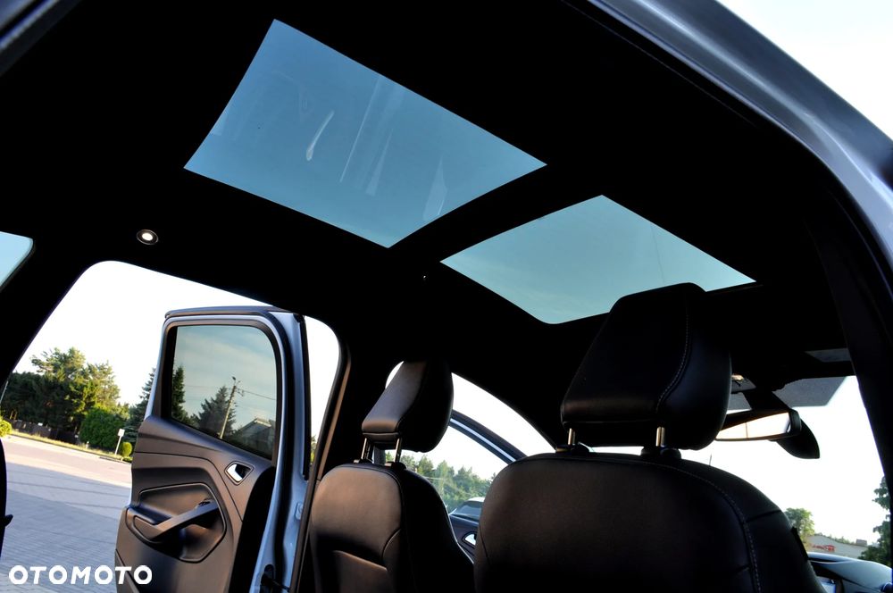 Ford Kuga 1.5 EcoBoost 4WD Titanium Plus - 34