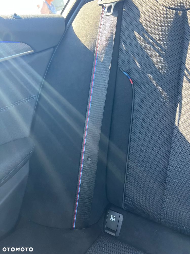 BMW Seria 5 520d xDrive M Sport sport - 11