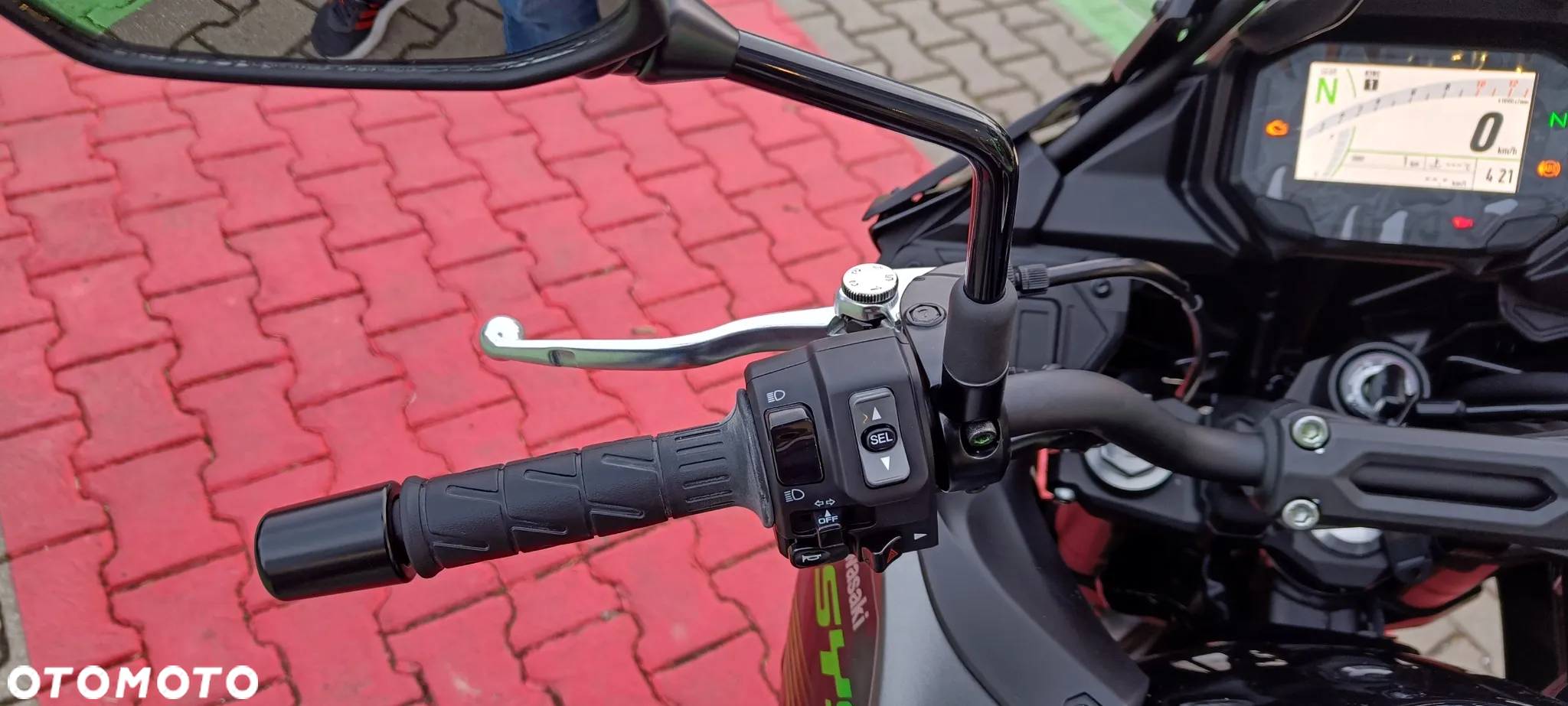 Kawasaki Versys 650 - 8
