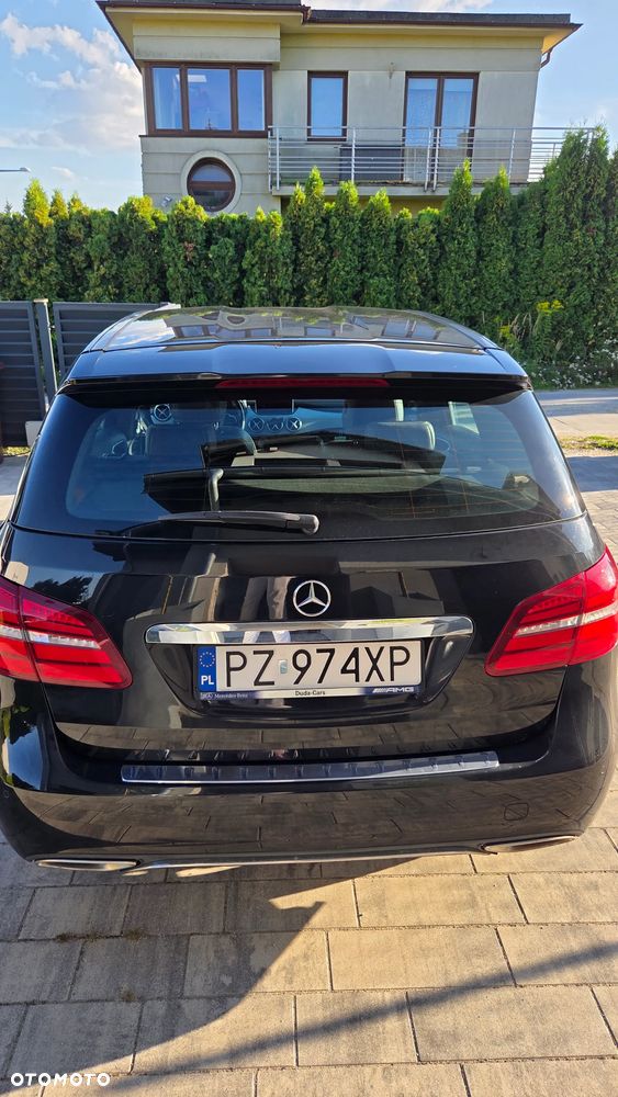Mercedes-Benz Klasa B 200 (CDI) d - 9
