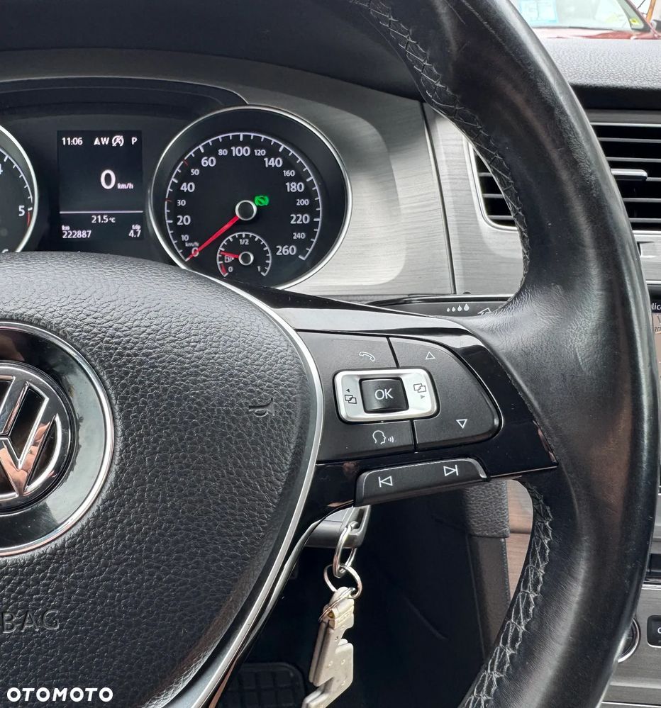 Volkswagen Golf - 17