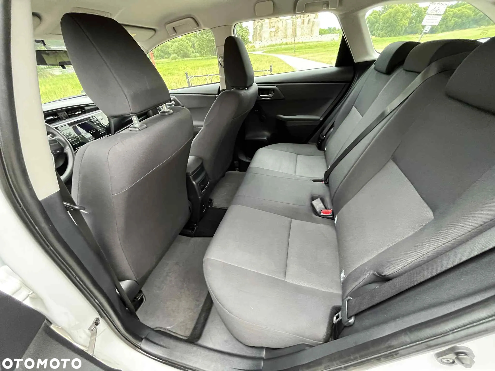 Toyota Auris 1.6 Active MS - 17