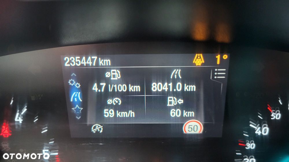 Ford Focus 1.5 EcoBlue Start-Stopp-System COOL&CONNECT - 16