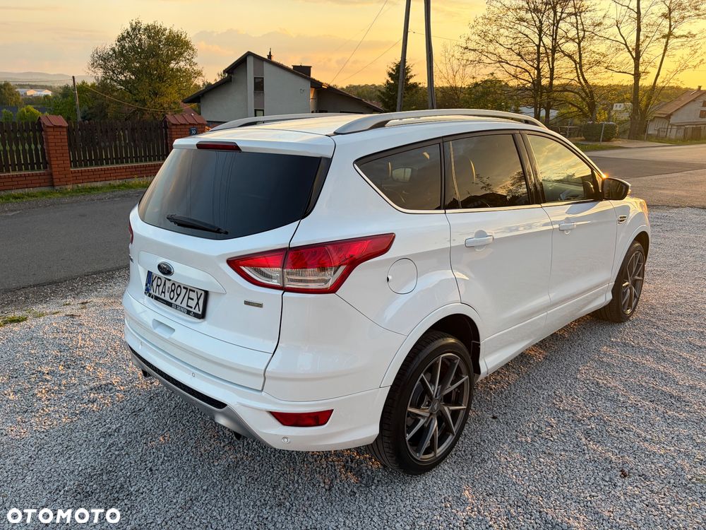 Ford Kuga 1.5 EcoBoost FWD Edition ASS MMT6 - 6
