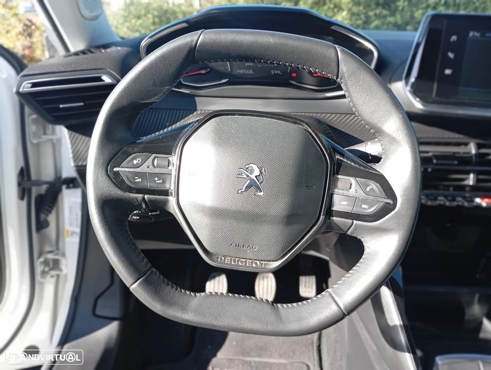 Peugeot 2008 1.5 BlueHDi Active Pack - 11
