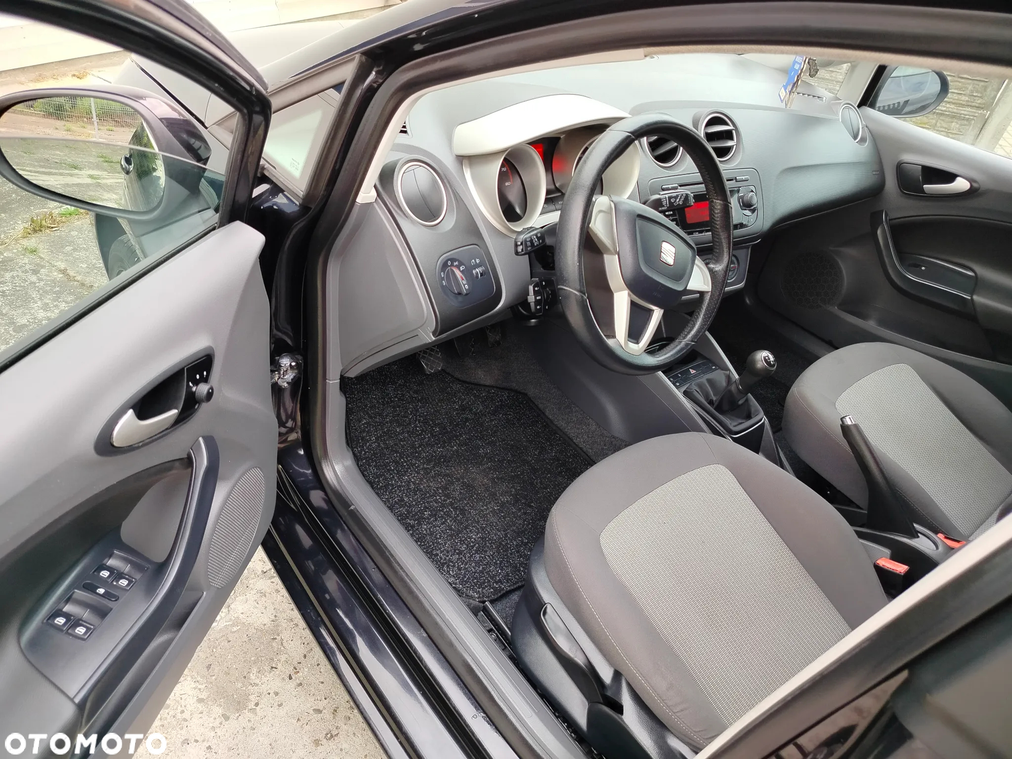 Seat Ibiza 1.4 16V Style - 19