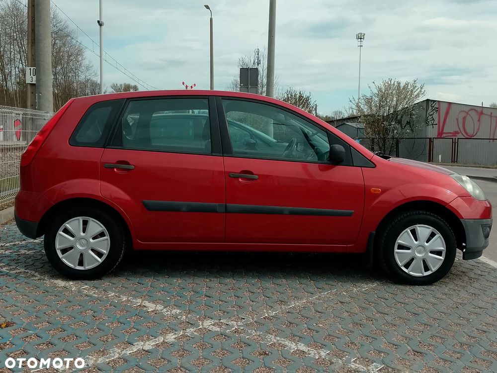 Ford Fiesta - 3