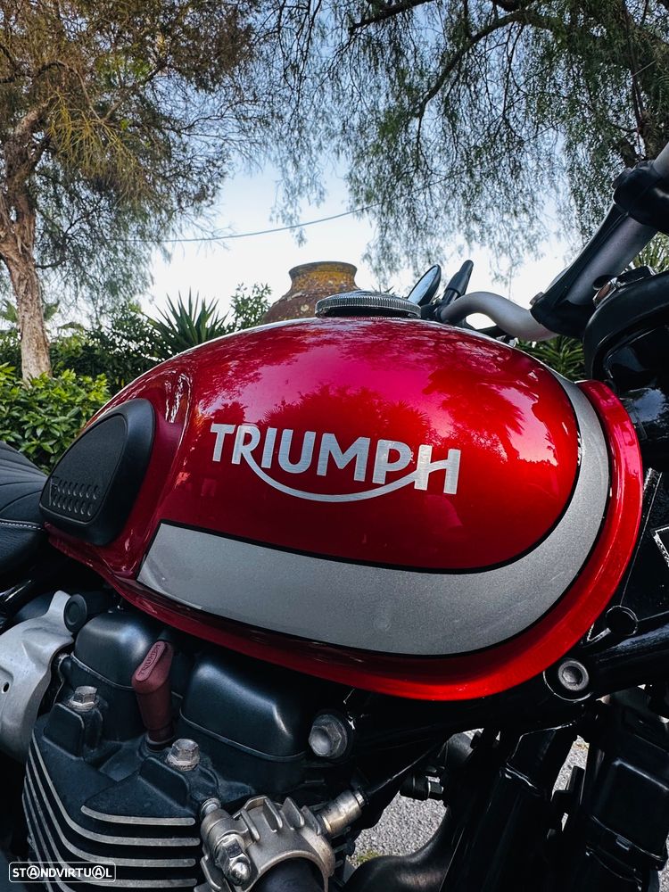 Triumph Scrambler - 7