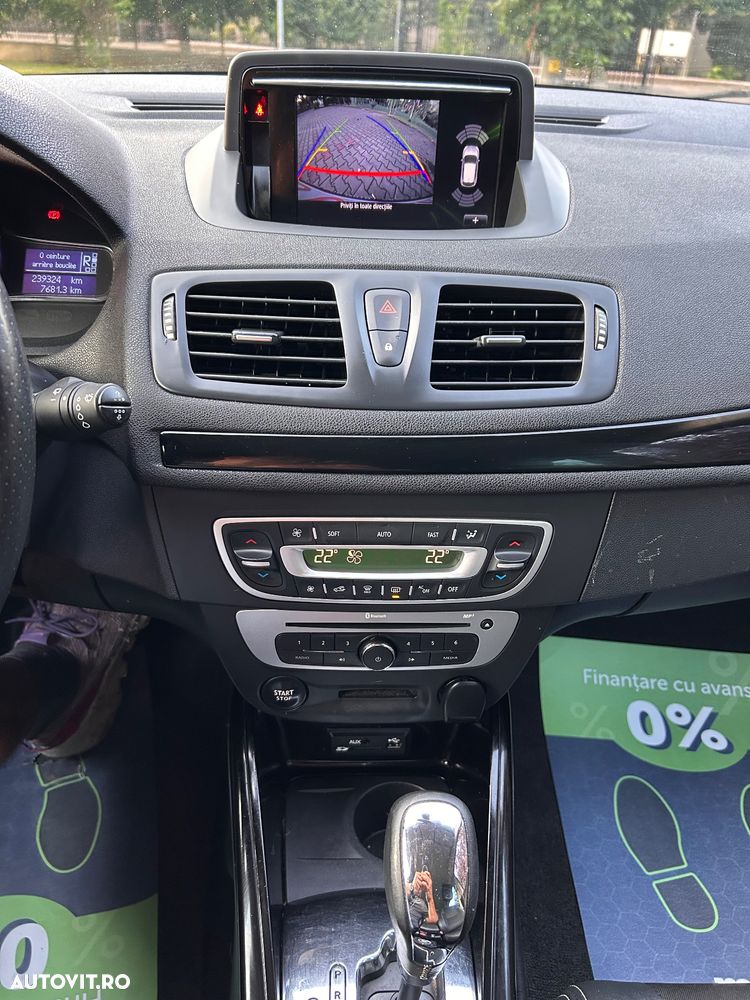 Renault Megane dCi 110 FAP EDC BOSE Edition - 8
