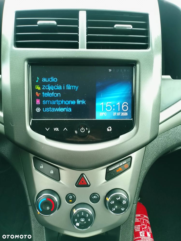Chevrolet Aveo 1.4 16V LT - 28