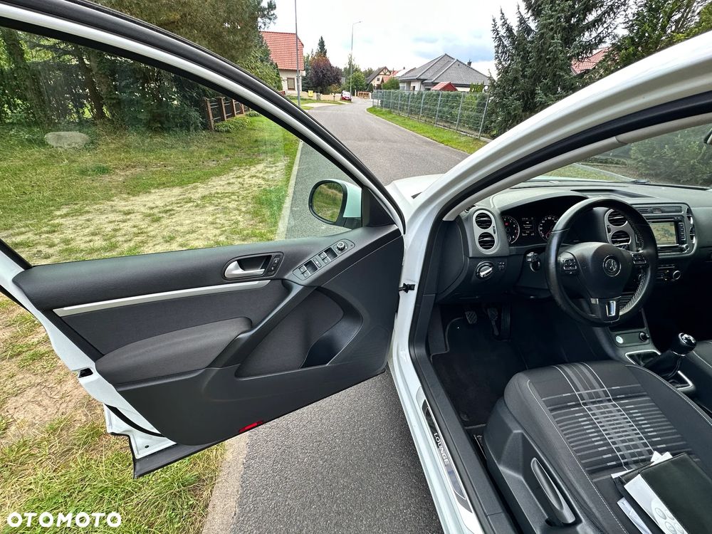 Volkswagen Tiguan 1.4 TSI BlueMotion Technology Lounge Sport & Style - 19