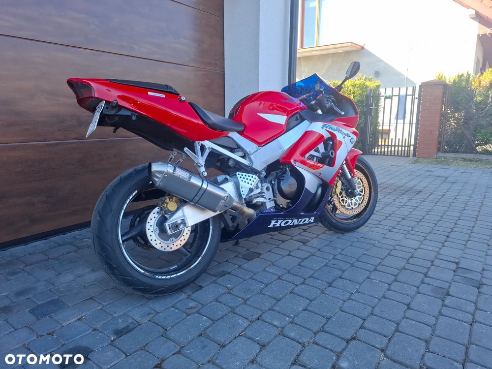 Honda CBR - 2