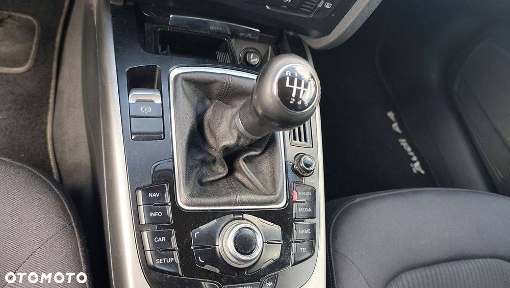Audi A4 Avant 2.0 TDI - 14