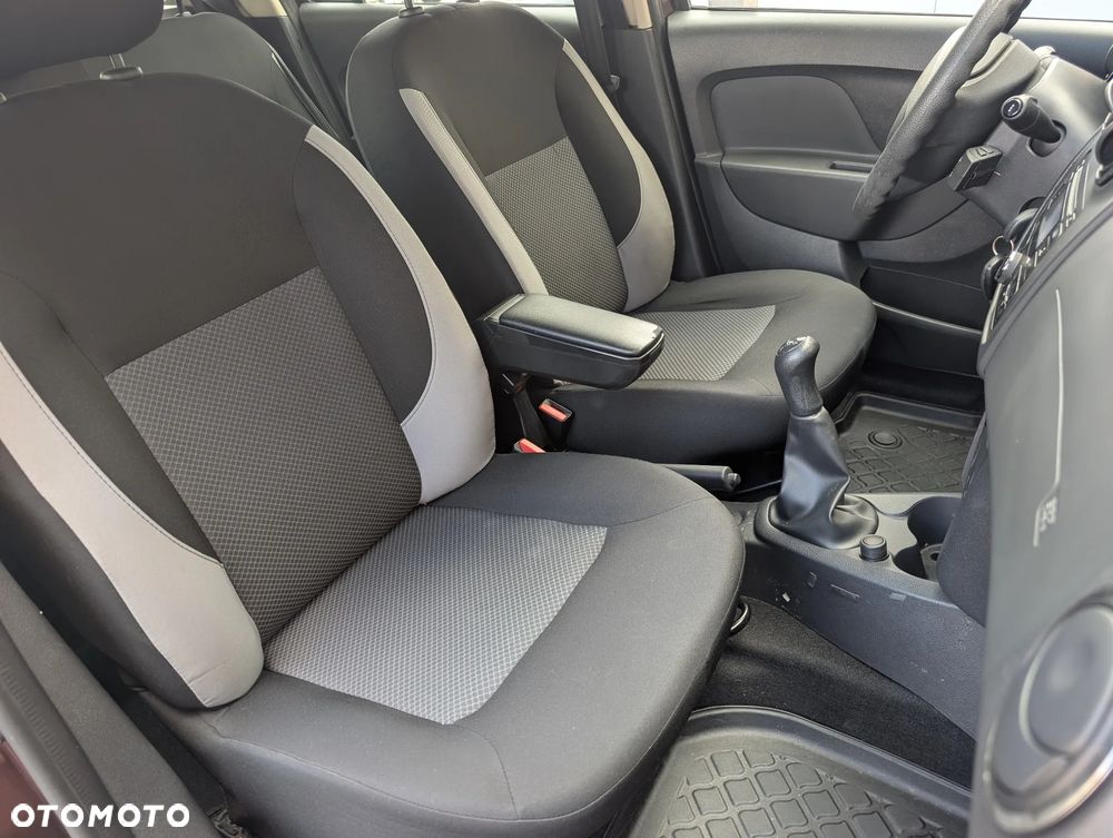 Dacia Logan 1.2 16V Open - 22
