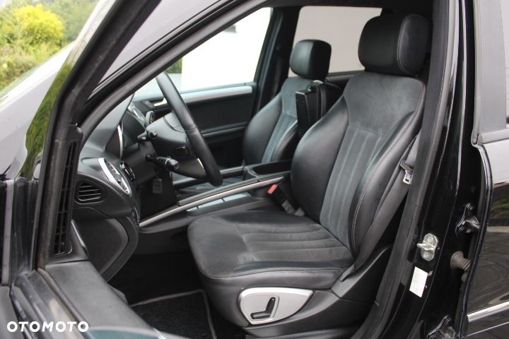 Mercedes-Benz ML - 37