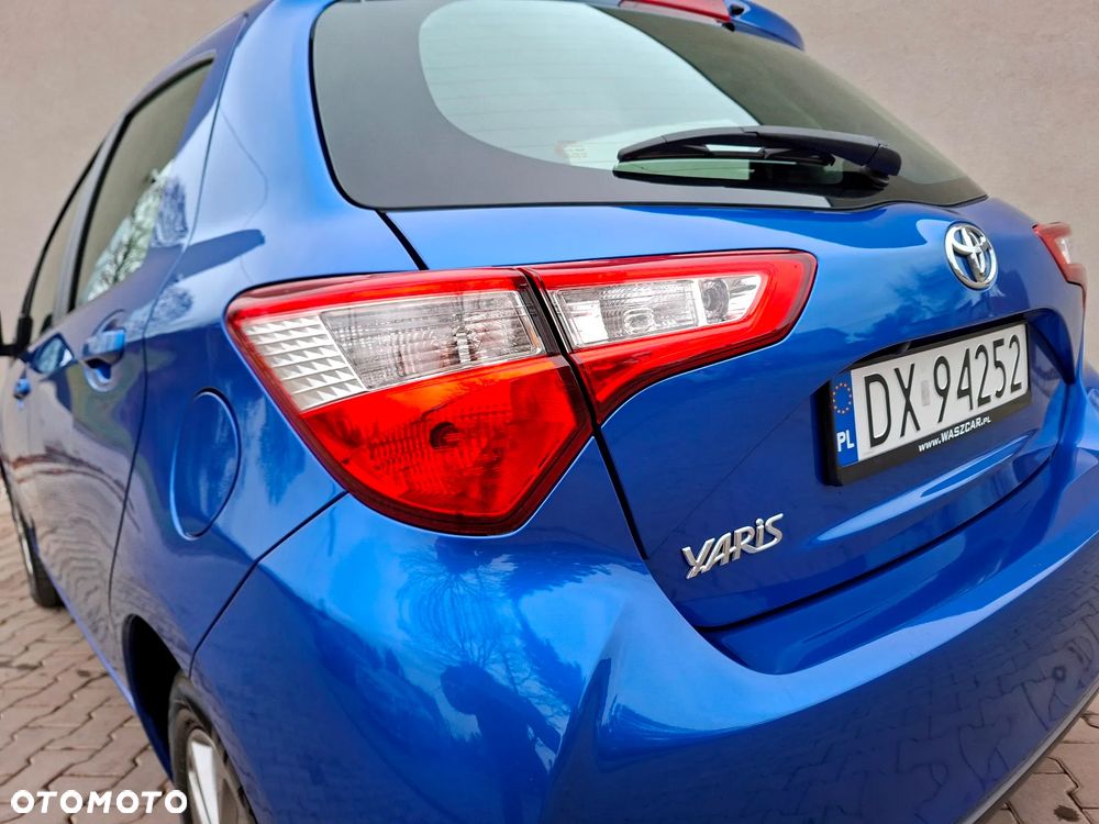 Toyota Yaris 1.5 Premium - 14