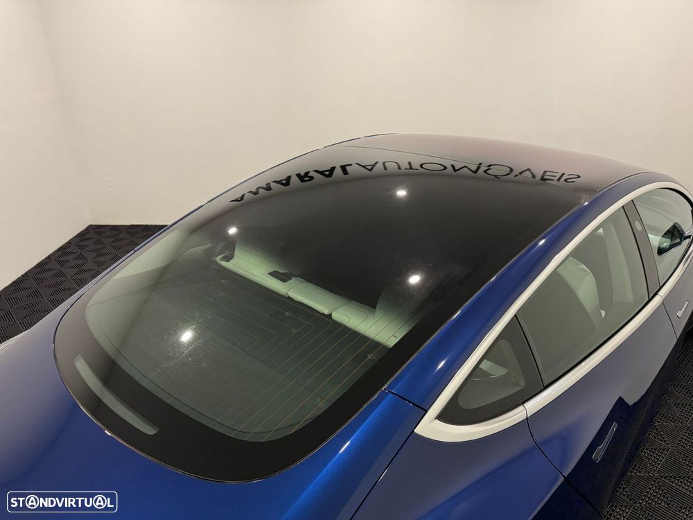 Tesla Model 3 Long-Range Dual Motor AWD - 26
