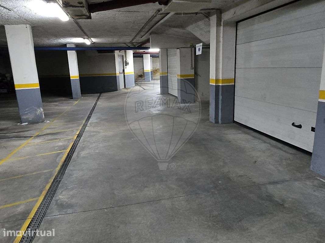 Garagem  para arrendamento - Grande imagem: 2/3