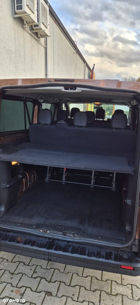 Renault Trafic - 10