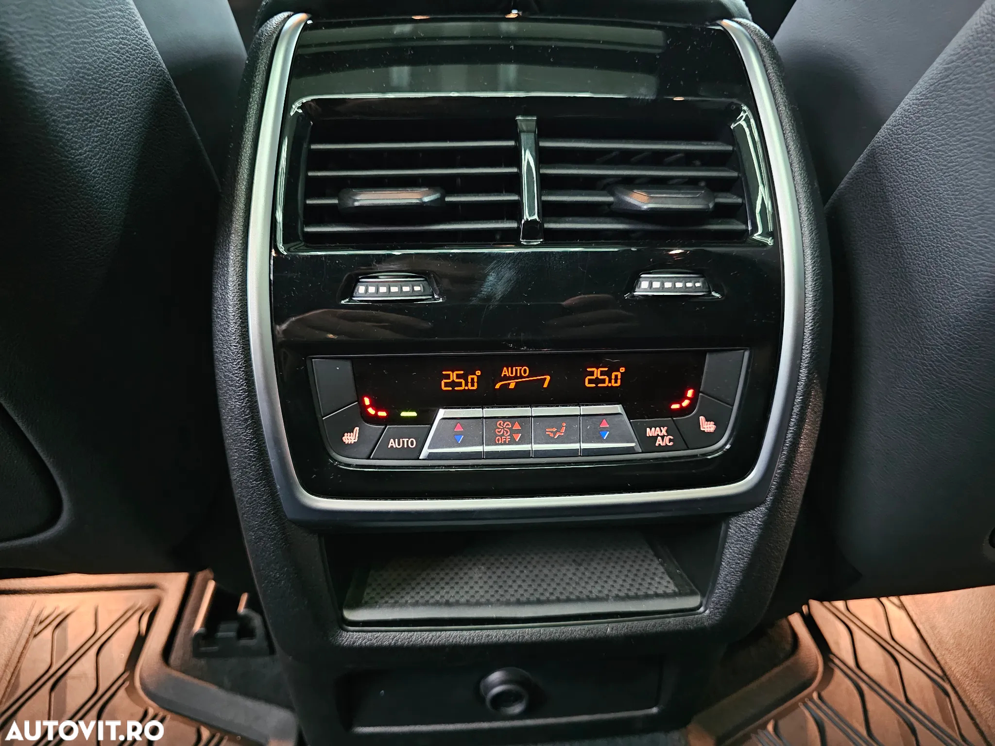 BMW X5 M M50i - 21