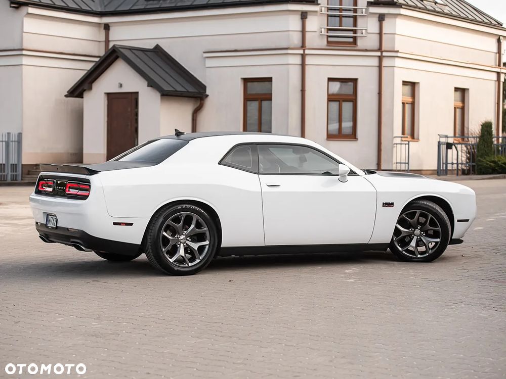Dodge Challenger 5.7 R/T - 13