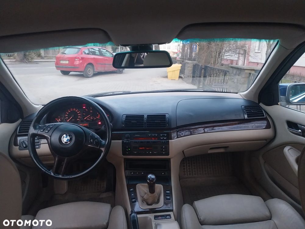 BMW Seria 3 330d - 5